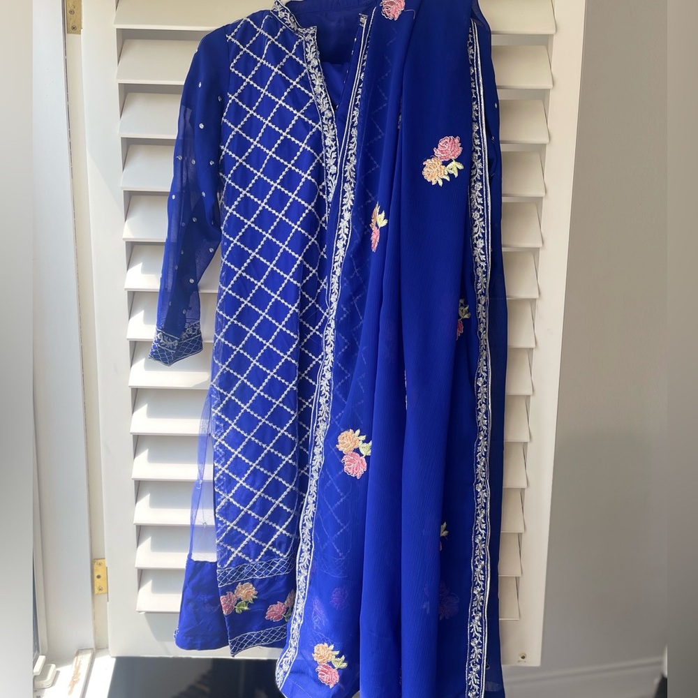 Brand new Pakistani suit